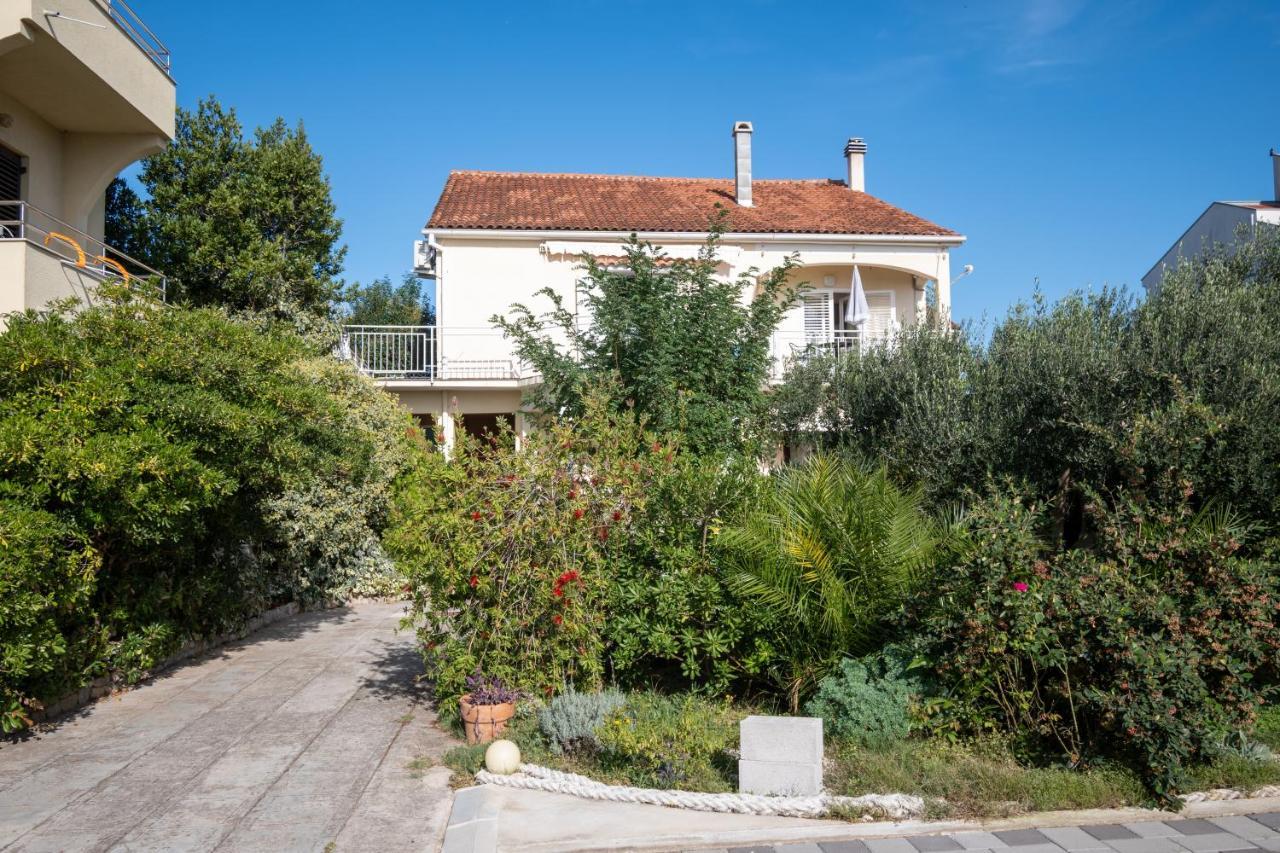 Apartments By The Sea Sukosan, Zadar - 5863 외부 사진