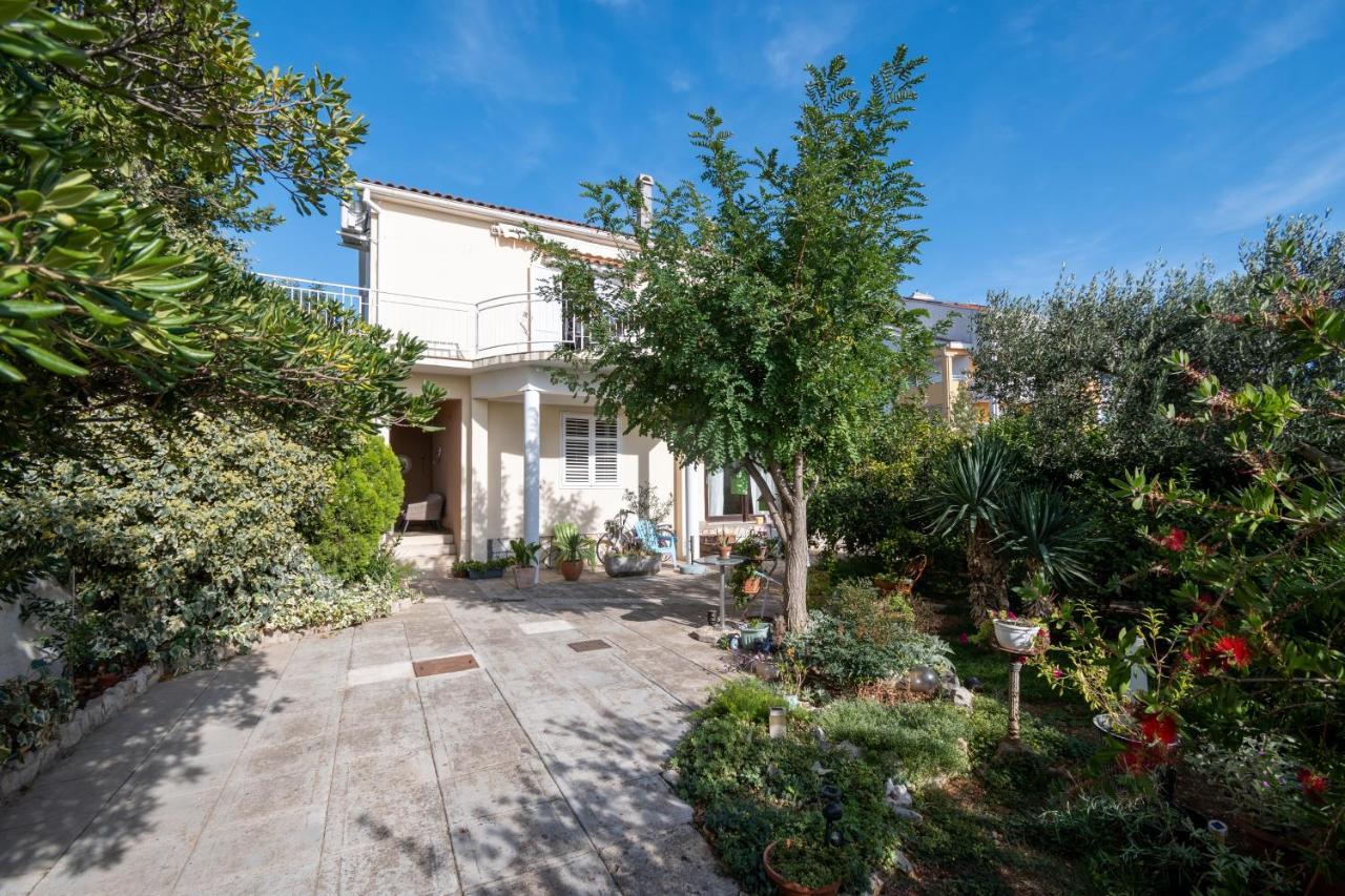 Apartments By The Sea Sukosan, Zadar - 5863 외부 사진