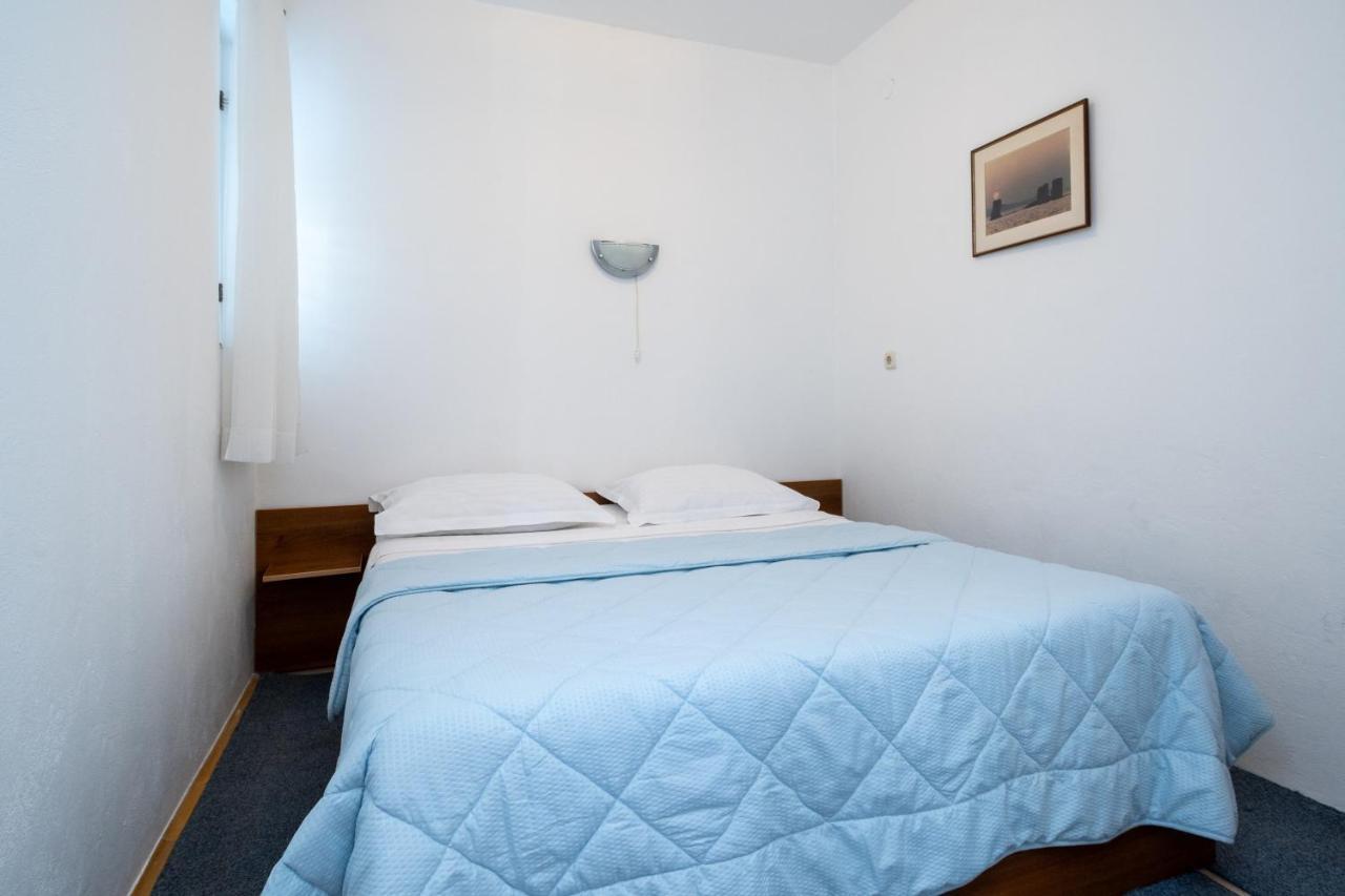 Apartments By The Sea Sukosan, Zadar - 5863 외부 사진